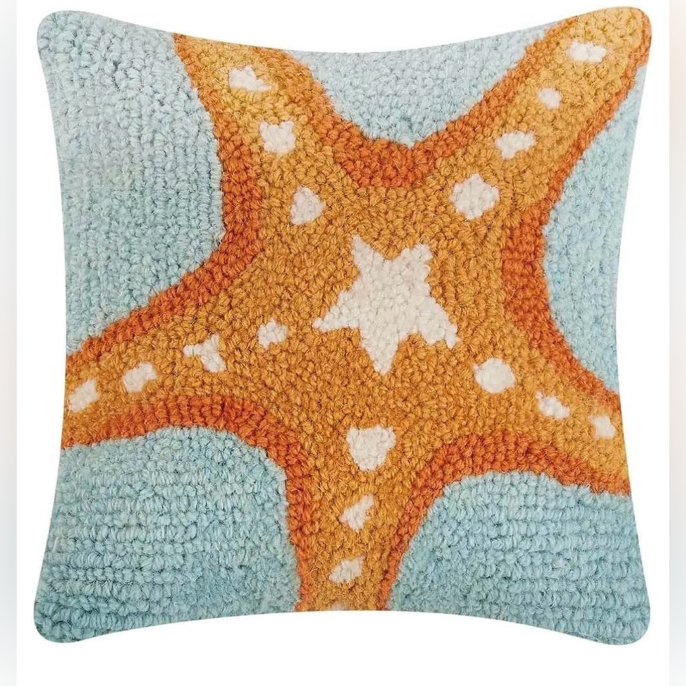 NWT - Peking Handicraft - Starfish Hook Pillow, Wool and Poly Velvet
